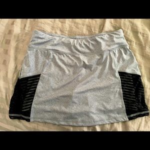 Spaulding Women’s Golf Skirt, NWOT, Size Small